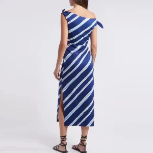 H41a651f7fe0e42e197944db43a262f4a8-1